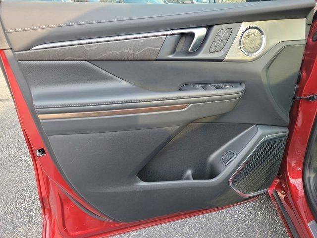 Used 2025 Buick Enclave Avenir w/ Super Cruise Package image 20