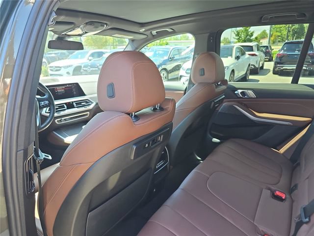 Used 2021 BMW X5 xDrive45e w/ Convenience Package AWD/4WD image 16