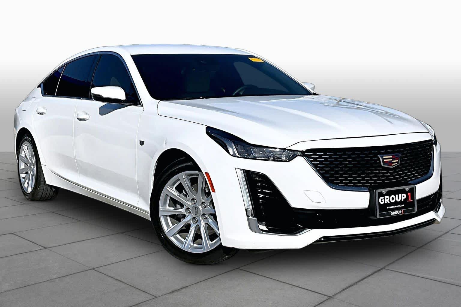 Used 2023 Cadillac CT5 Luxury RWD image 3