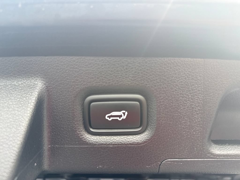 Certified 2023 Hyundai Santa Fe SEL w/ Premium Package AWD/4WD image 39