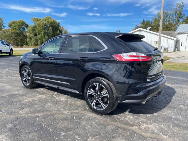 Used 2021 Ford Edge Titanium w/ Equipment Group 301A image 3