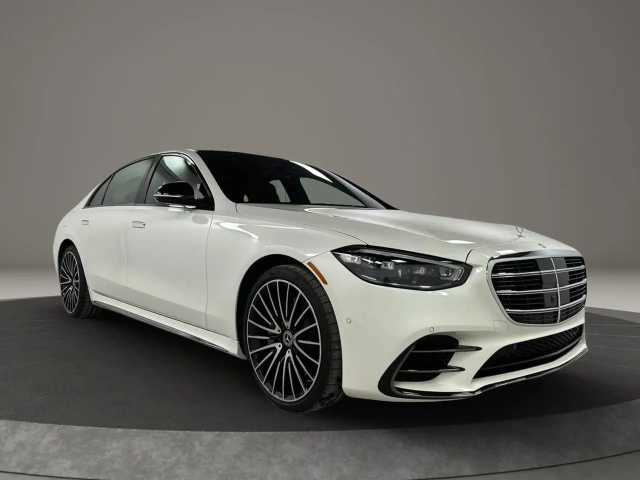 Used 2023 Mercedes-Benz S 580 4MATIC Sedan image 8