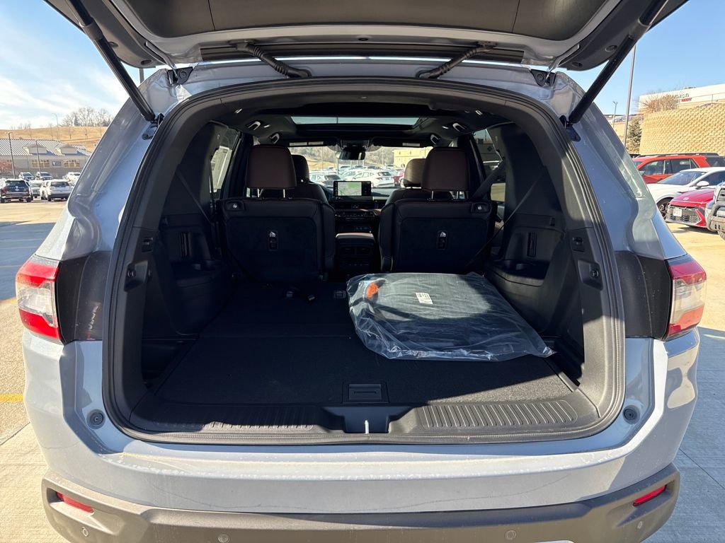 New 2026 Honda Pilot TrailSport image 23