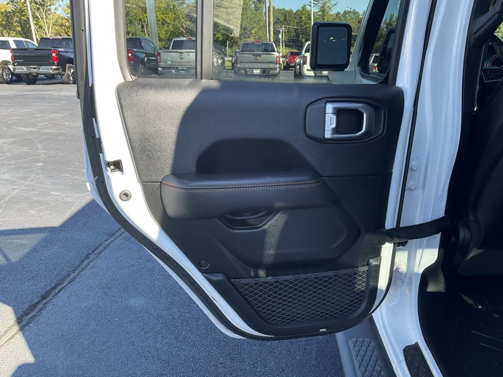 Used 2021 Jeep Gladiator Mojave image 12