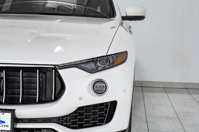 Used 2018 Maserati Levante AWD/4WD image 43