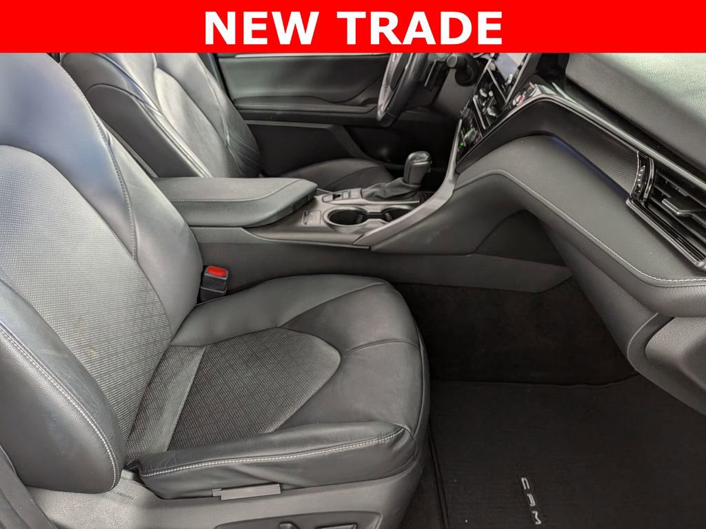 Used 2021 Toyota Camry XSE image 28
