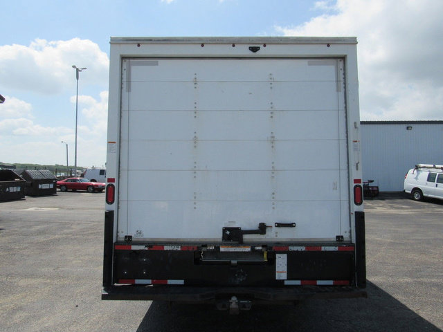 Used 2021 GMC Savana 3500 Extended w/ Power Convenience Package RWD image 4