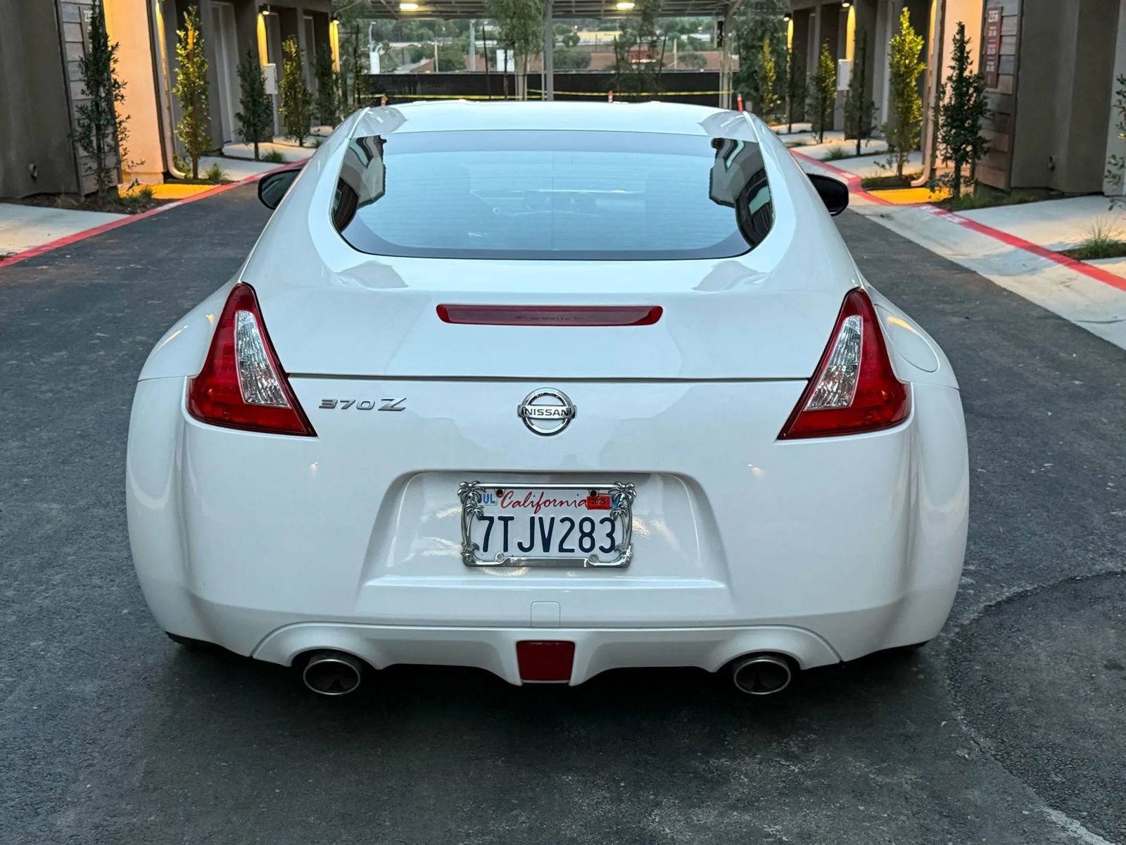 Used 2016 Nissan 370Z Coupe image 6
