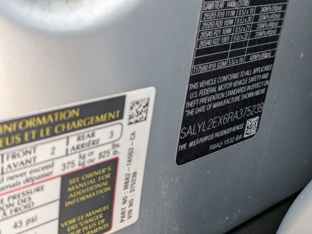 Used 2024 Land Rover Range Rover Velar Dynamic SE image 22