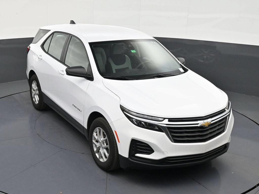 Used 2024 Chevrolet Equinox LS FWD image 18