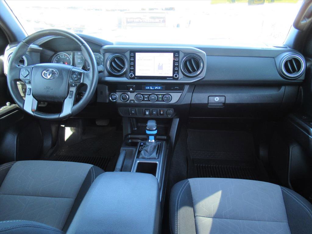 Used 2021 Toyota Tacoma TRD Sport image 15