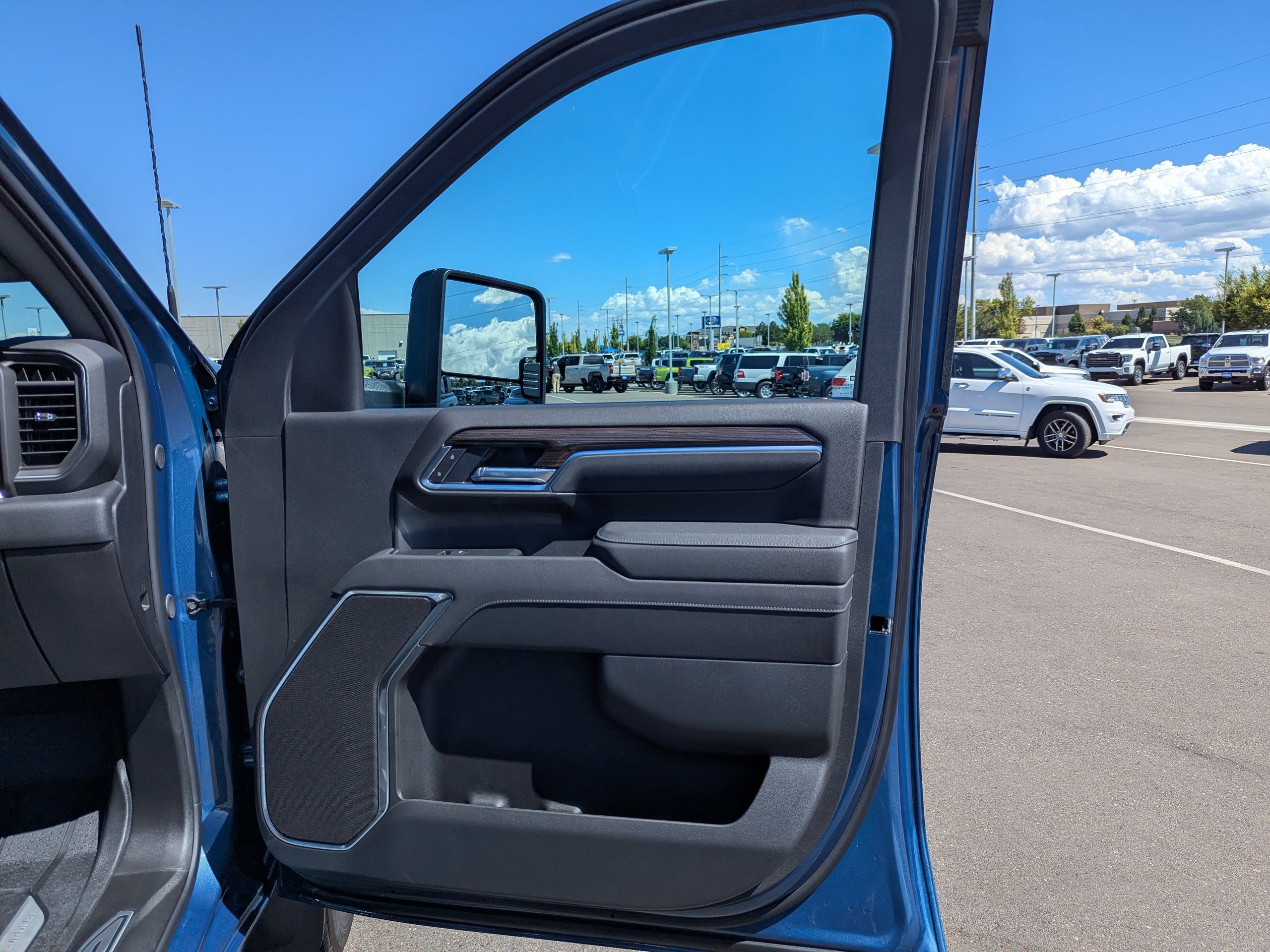 New 2026 Chevrolet Silverado 3500 LT AWD/4WD image 39