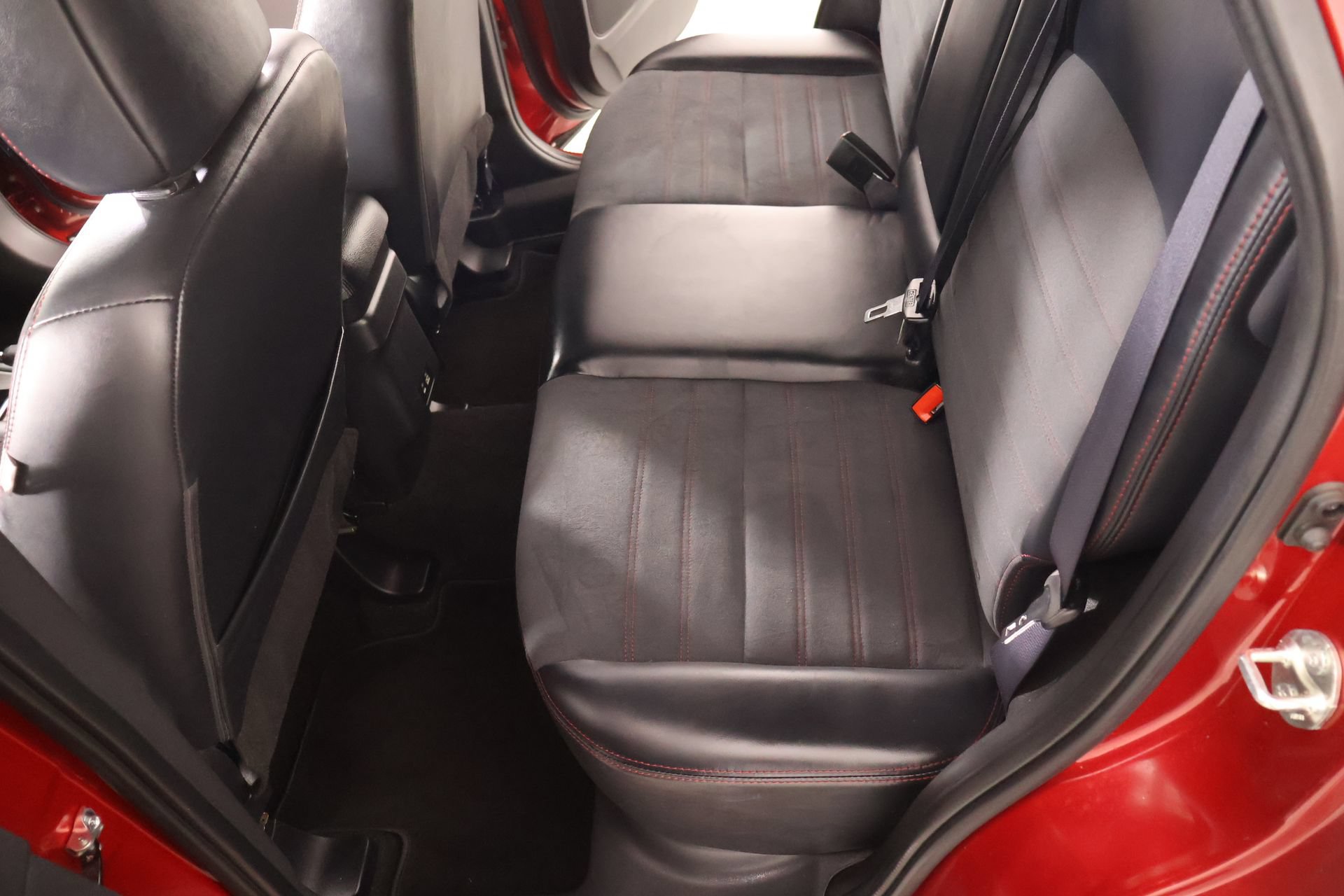 Used 2024 Mitsubishi Outlander Sport SE AWD/4WD image 12