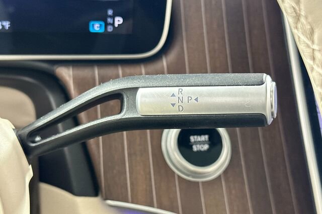 Certified 2023 Mercedes-Benz EQS 450+ 4MATIC SUV image 24