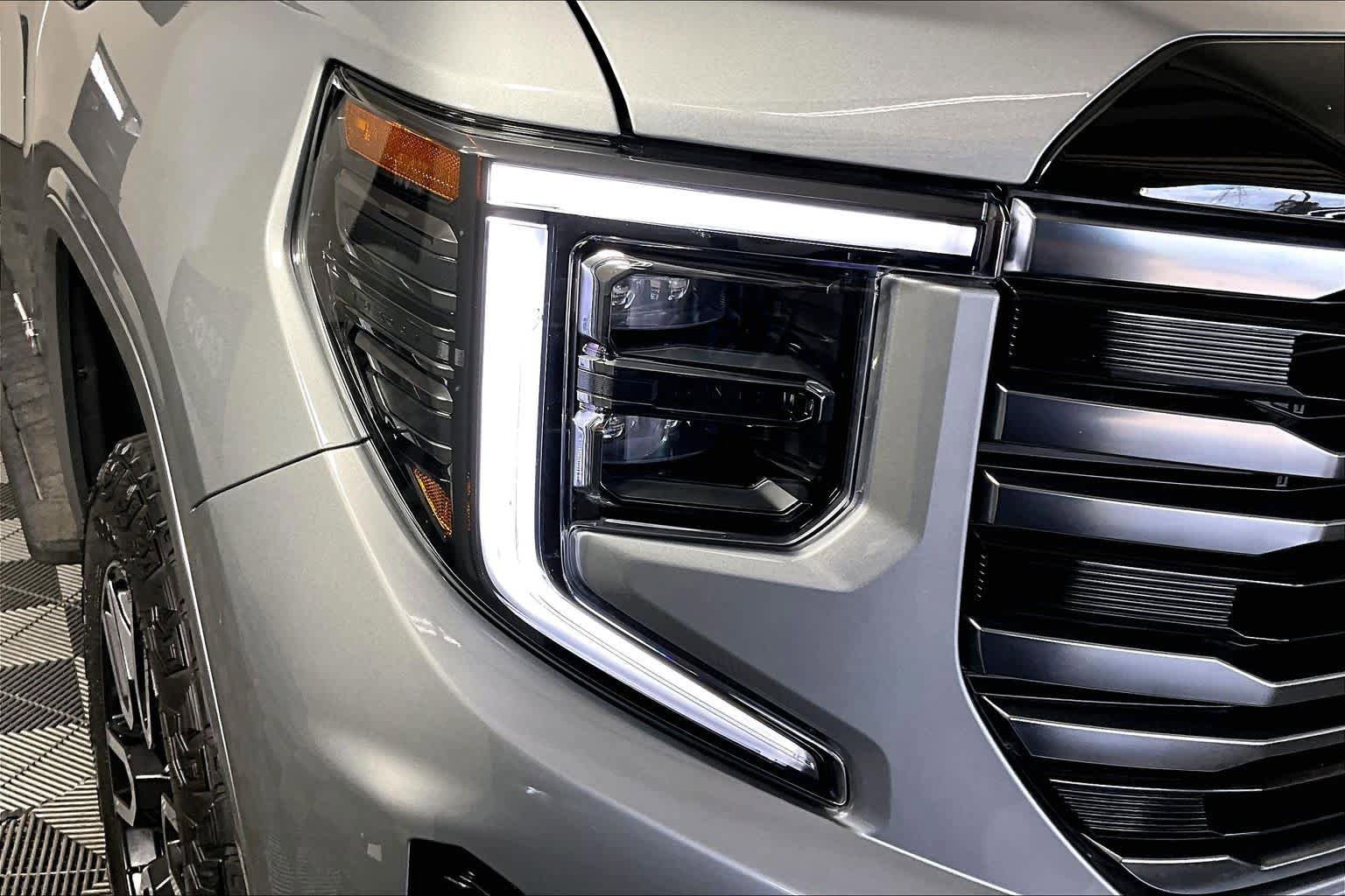 Certified 2026 GMC Sierra 1500 AT4 w/ AT4 Premium Package AWD/4WD image 48