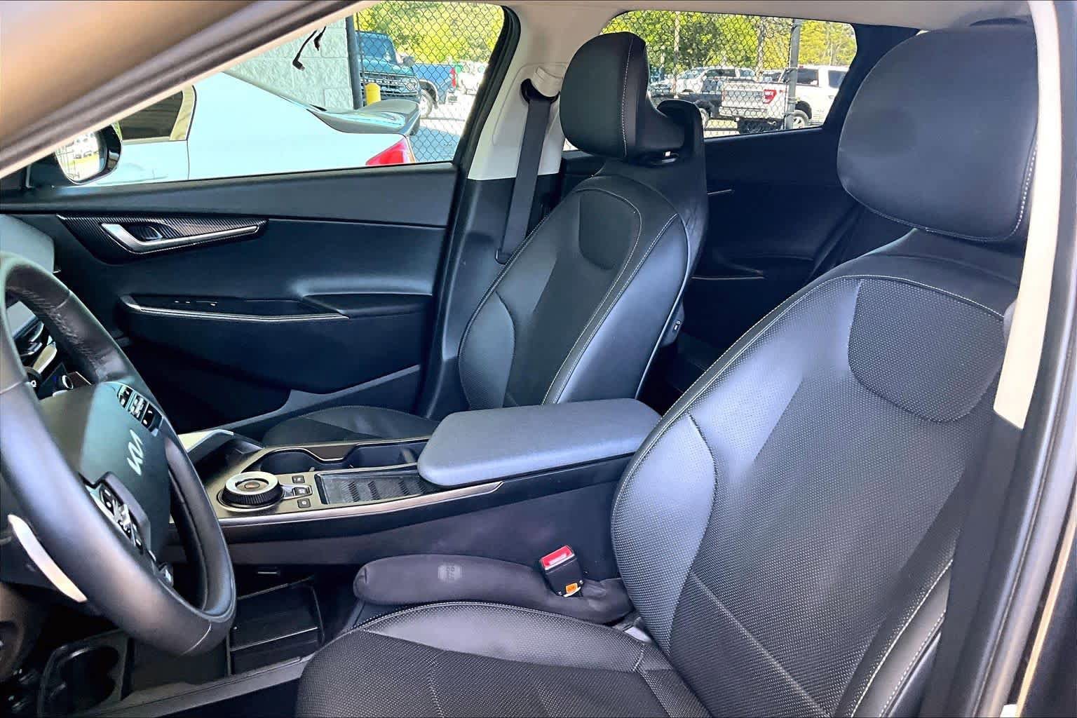 Used 2022 Kia EV6 Wind w/ Wind Technology Package image 7