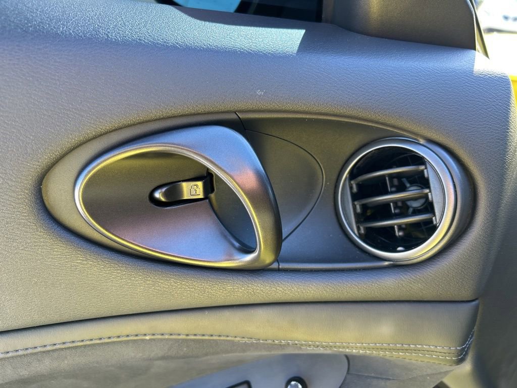 Certified 2023 Nissan Z Performance w/ Floor Mat Package (L93) image 21