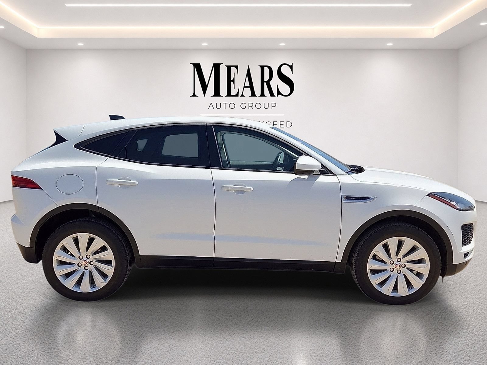 Used 2020 Jaguar E-PACE SE AWD/4WD image 6