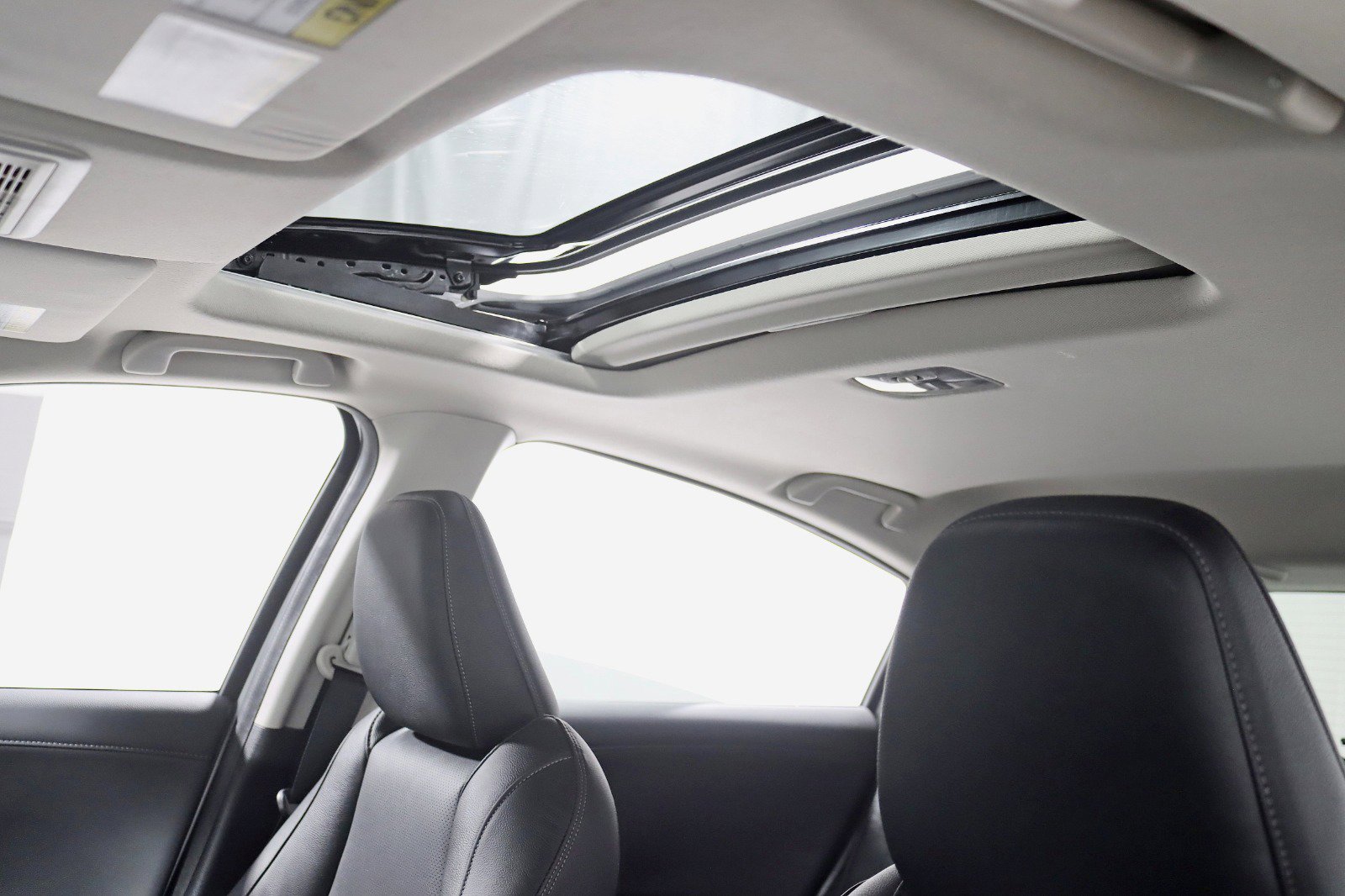 Used 2022 Honda HR-V EX-L image 28