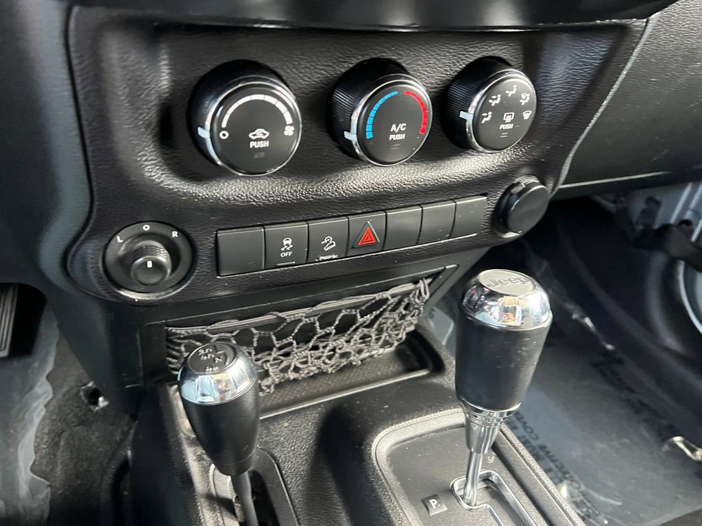 Used 2016 Jeep Wrangler Unlimited Sport w/ Quick Order Package 24S image 30
