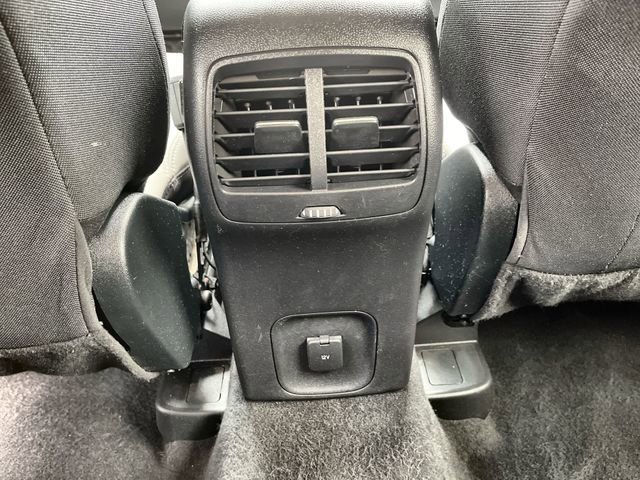 Used 2020 Ford Escape SE image 20