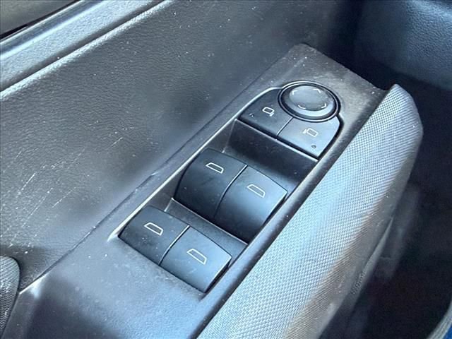 Used 2023 Chevrolet Colorado W/T RWD image 24