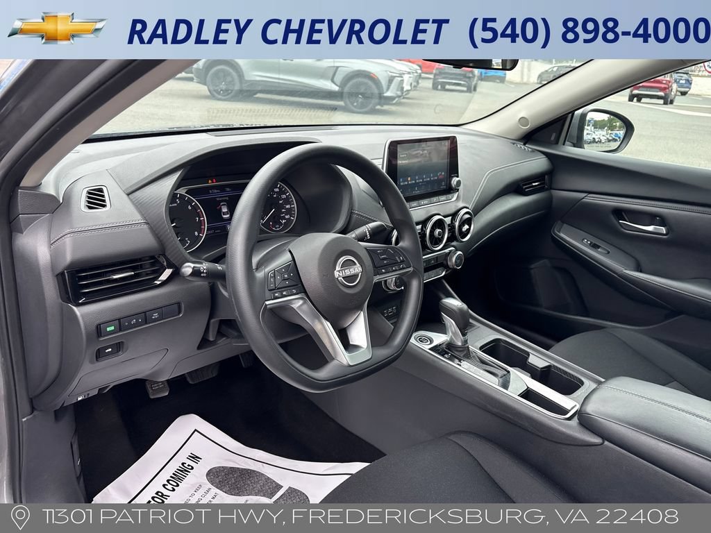 Used 2024 Nissan Sentra SV FWD image 7