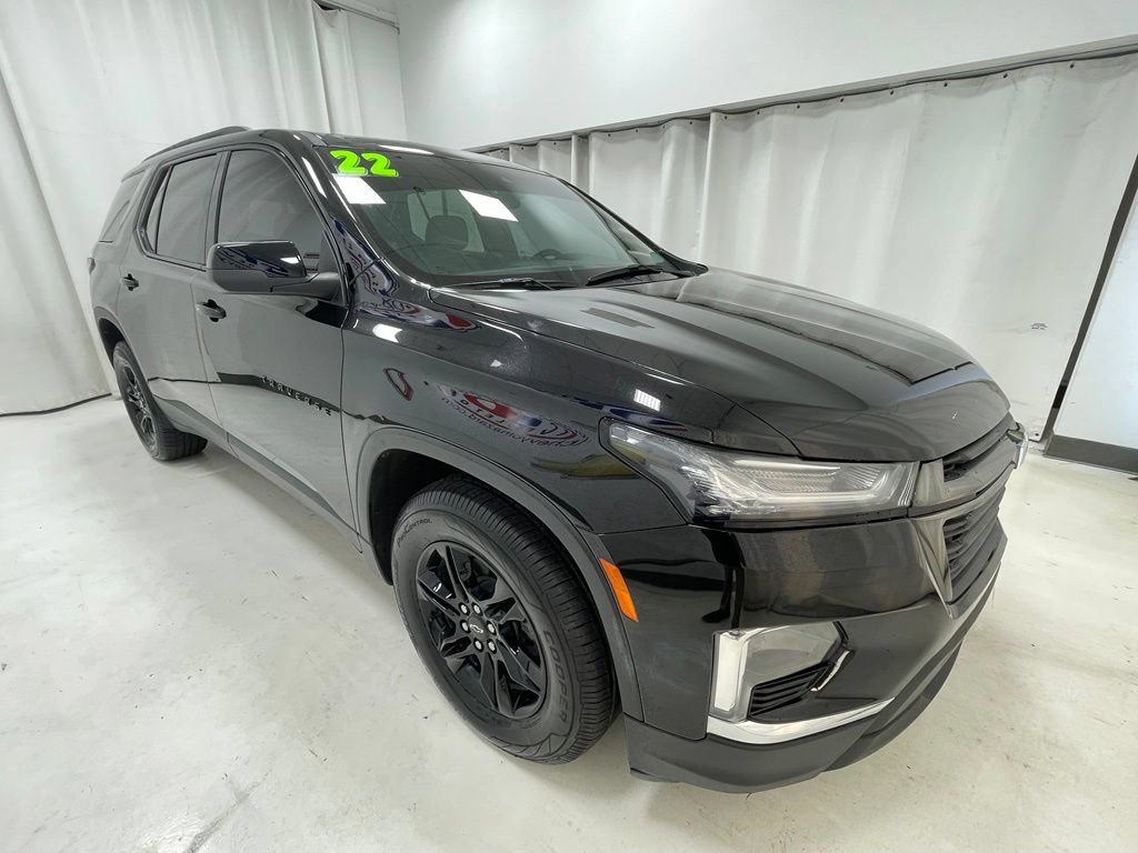 Used 2022 Chevrolet Traverse LS w/ Midnight/Sport Edition AWD/4WD image 3