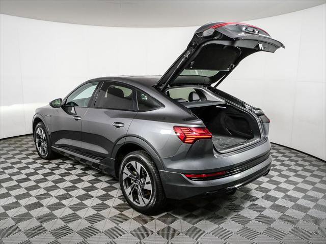 Used 2022 Audi e-tron Premium w/ Convenience Plus Package AWD/4WD image 34