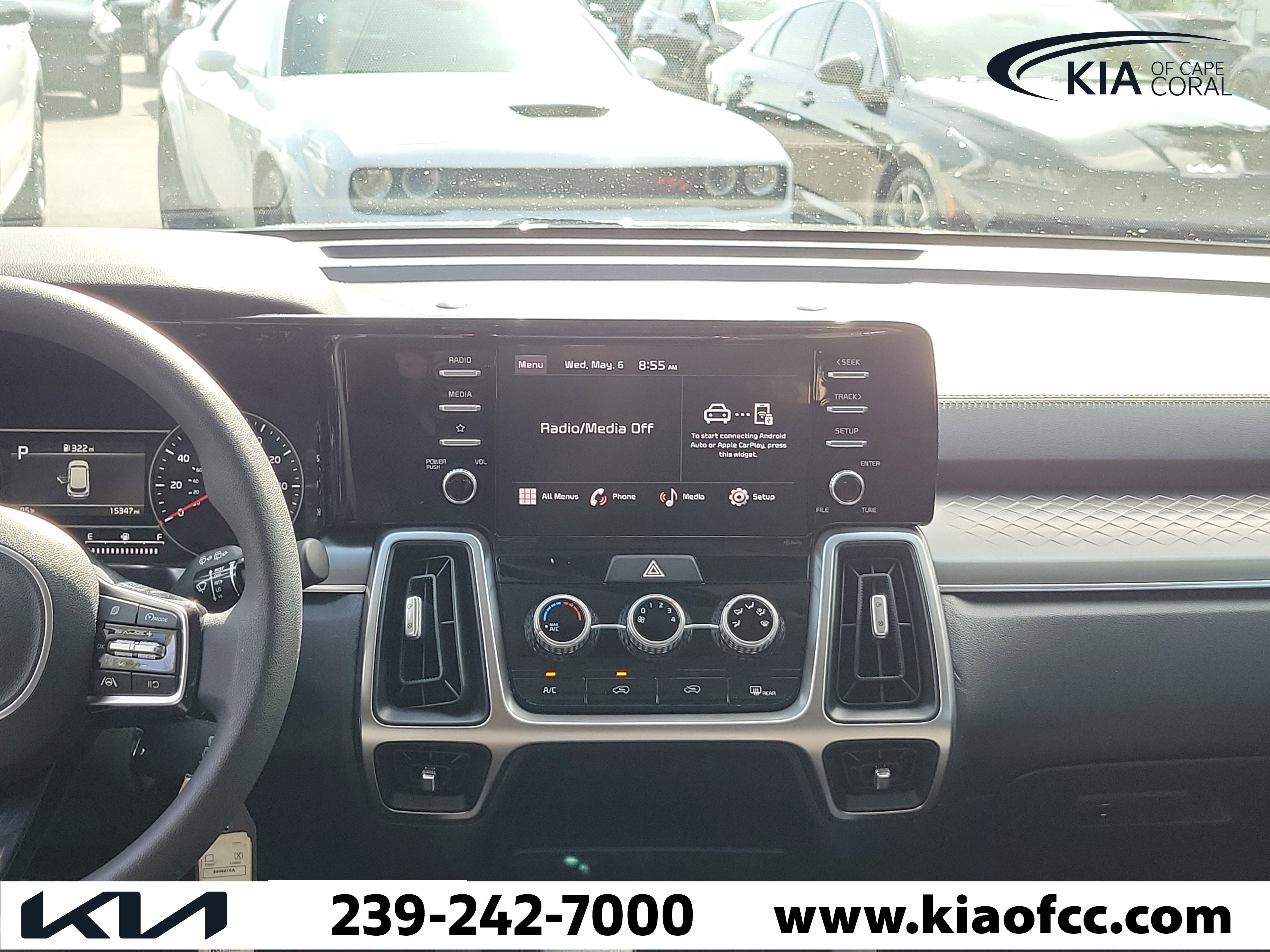 Used 2023 Kia Sorento LX FWD image 18