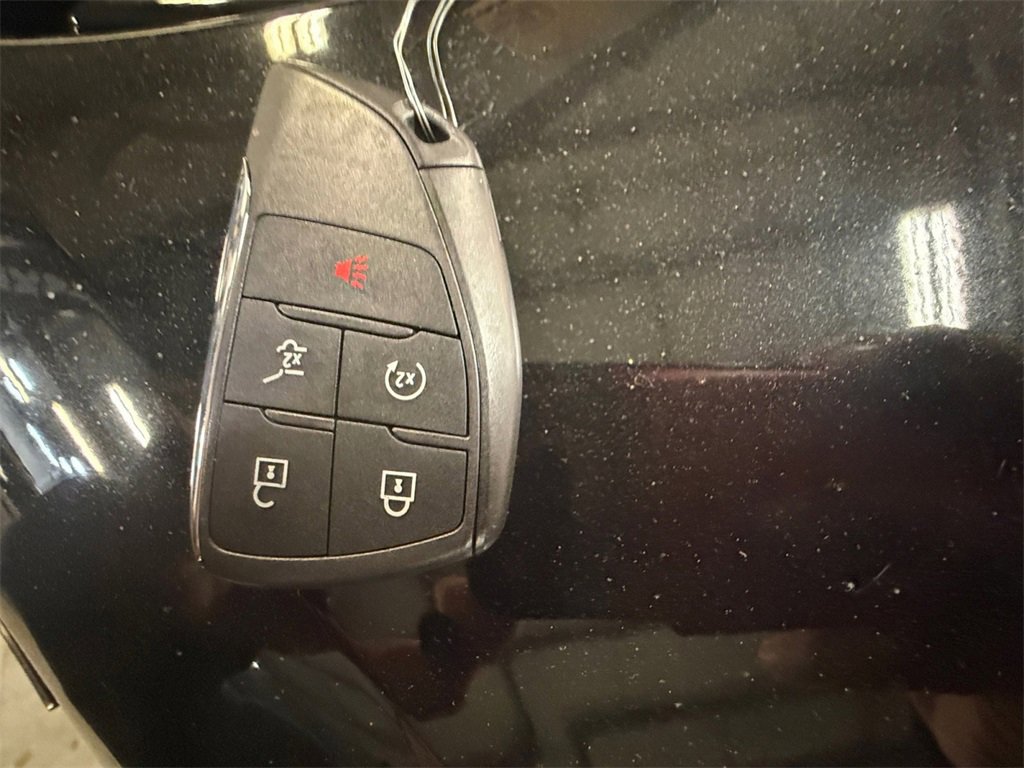 Certified 2025 Chevrolet Traverse RS w/ LPO, Floor Liner Package image 32