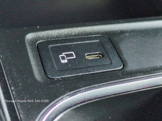 Used 2021 Mercedes-Benz GLB 250 4MATIC image 24