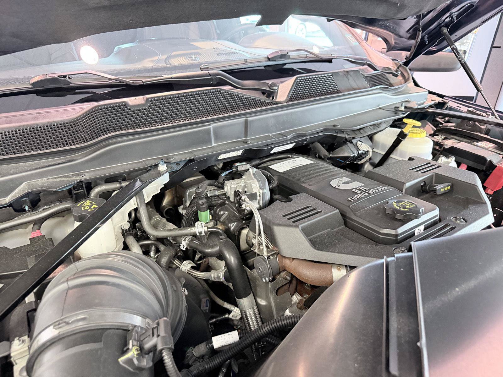 Used 2024 RAM 3500 Limited AWD/4WD image 52