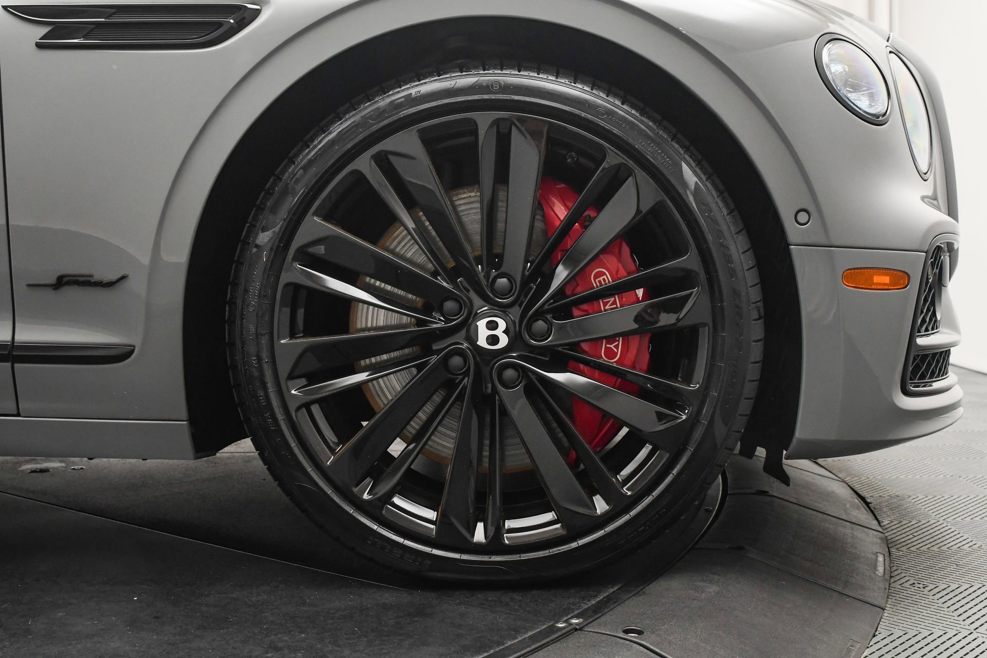 Certified 2023 Bentley Flying Spur W12 image 34