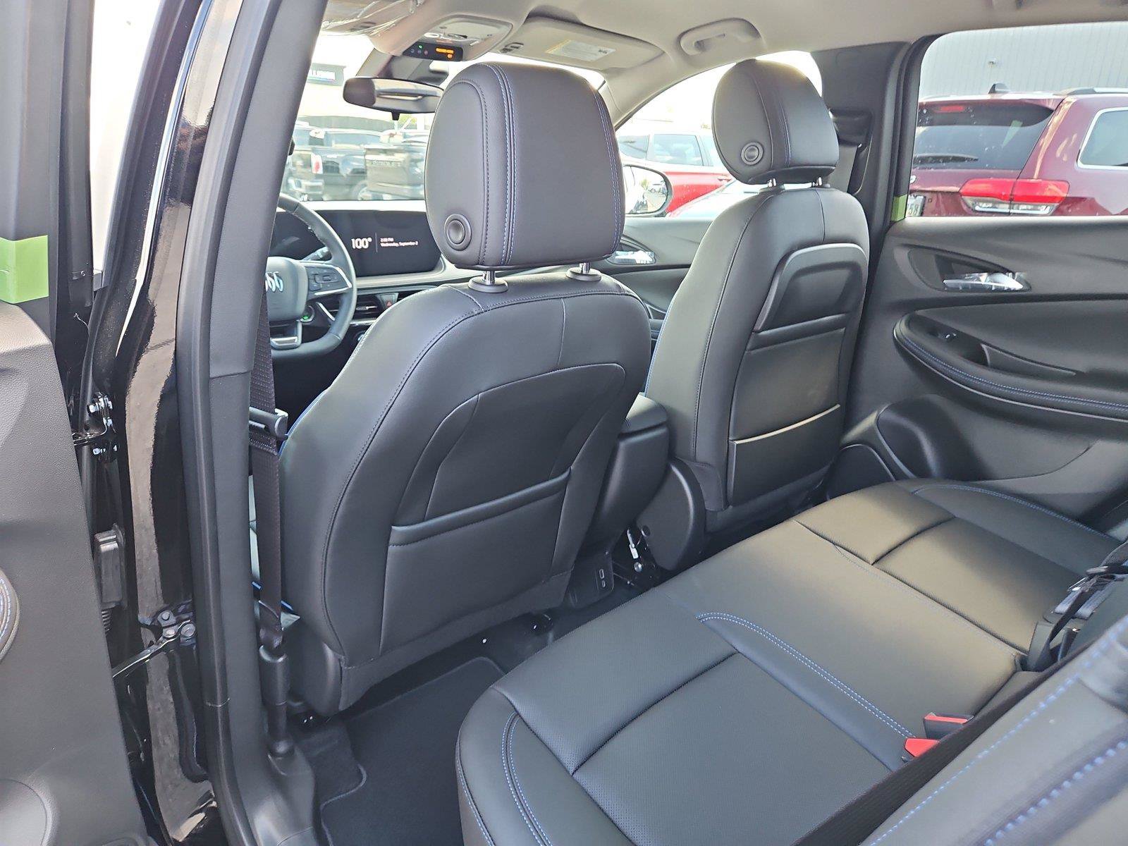 New 2026 Buick Encore GX Sport Touring w/ Comfort Package AWD/4WD image 13