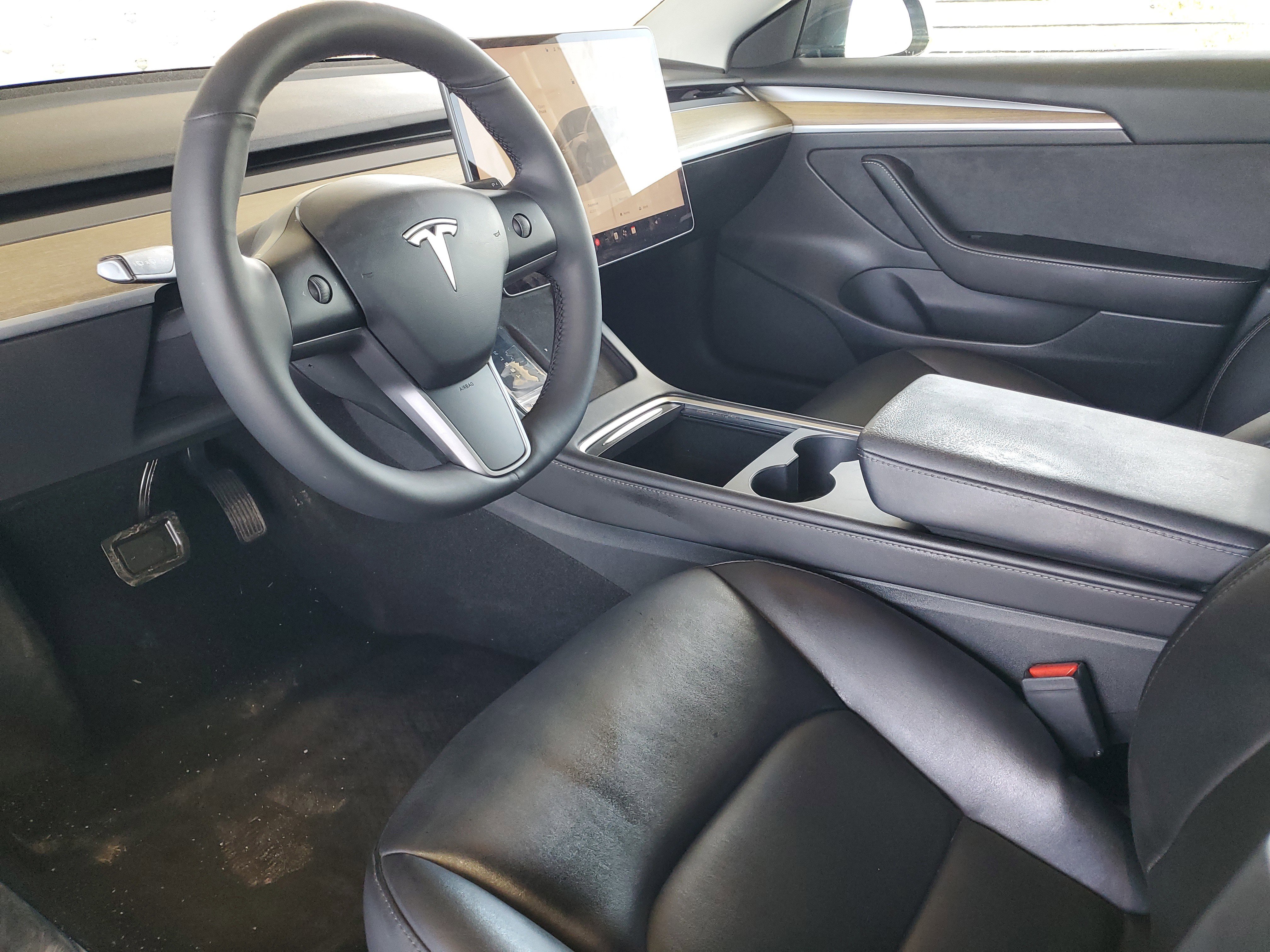 Used 2023 Tesla Model 3 Standard Range RWD image 14