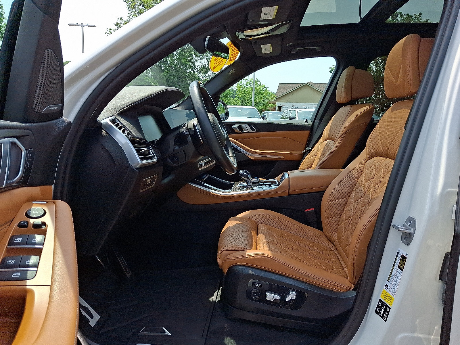 Used 2023 BMW X5 M50i w/ Executive Package AWD/4WD image 13