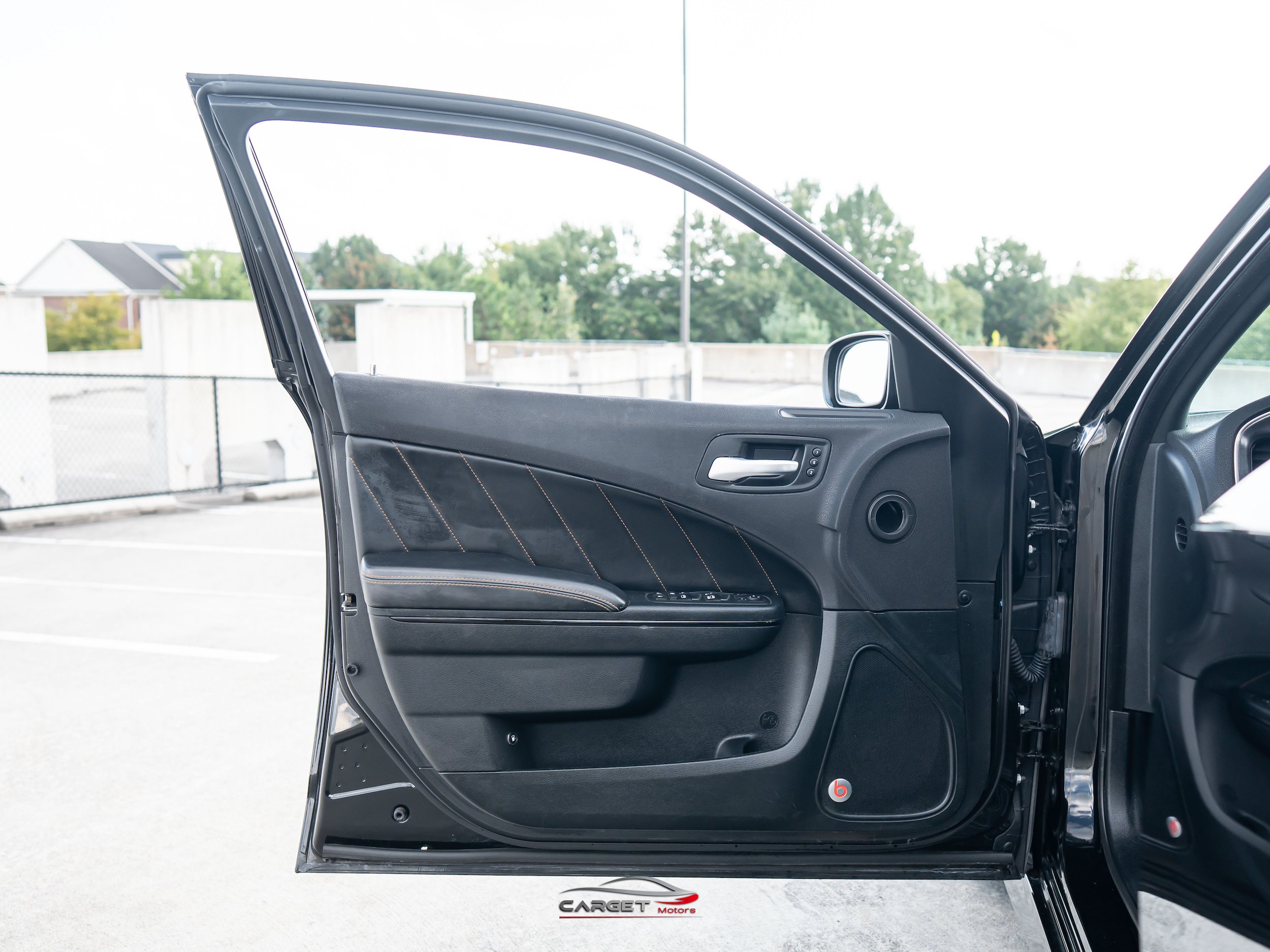 Used 2017 Dodge Charger R/T RWD image 32