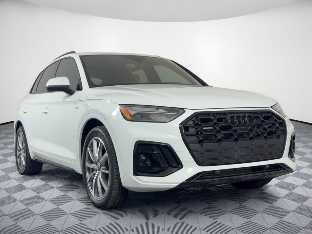 Certified 2024 Audi Q5 e Premium Plus w/ Premium Plus Package AWD/4WD image 7