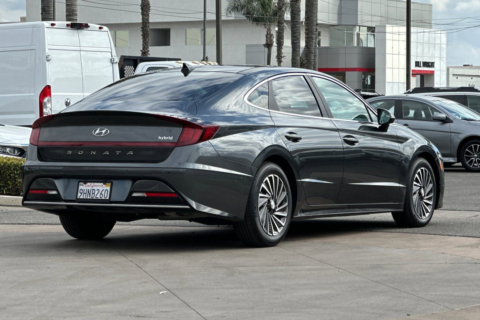 Used 2023 Hyundai Sonata Limited image 4