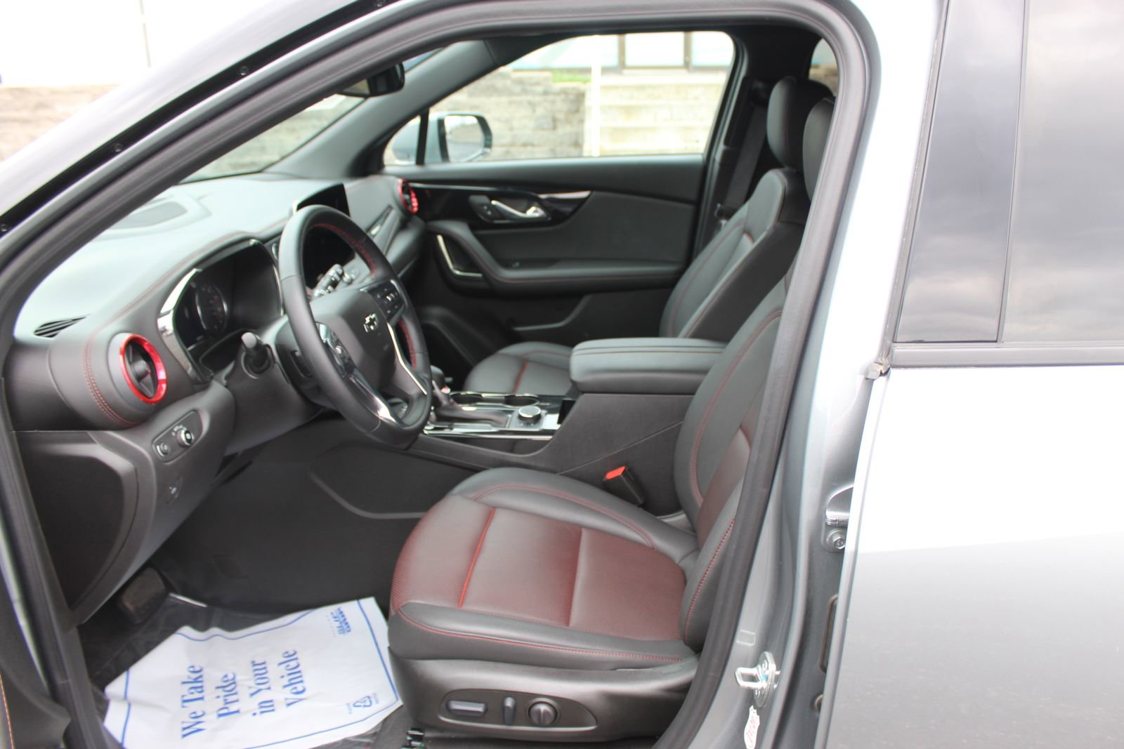 Used 2025 Chevrolet Blazer RS AWD/4WD image 22