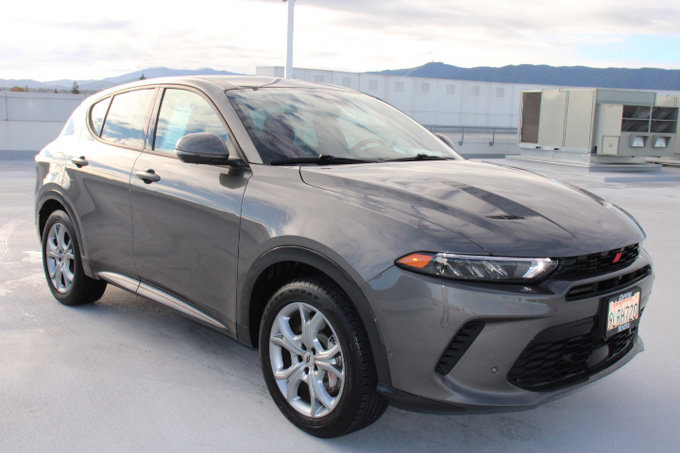 Used 2024 Dodge Hornet R/T Plus w/ Tech Pack Plus w/o Parking image 2