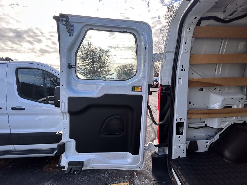 Certified 2024 Ford Transit 250 Low Roof w/ Exterior Upgrade Package RWD image 8