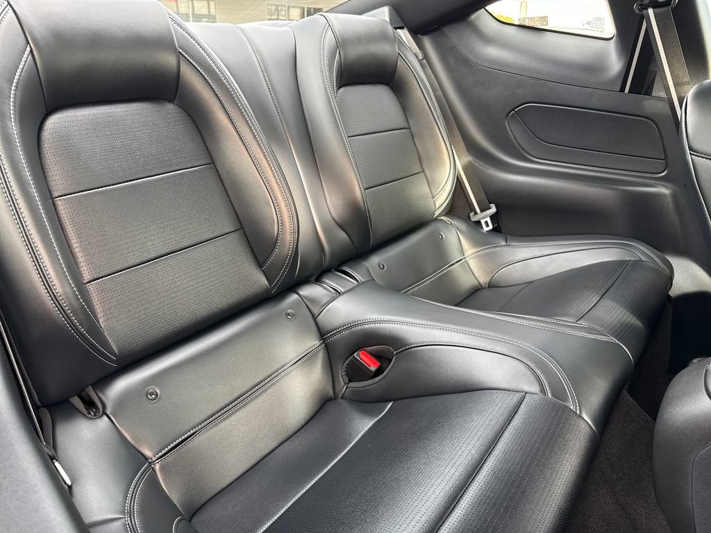Used 2025 Ford Mustang GT Premium image 15