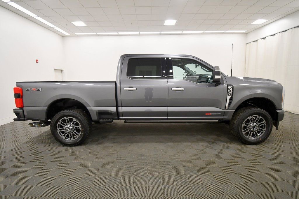 Used 2024 Ford F350 Limited AWD/4WD image 9
