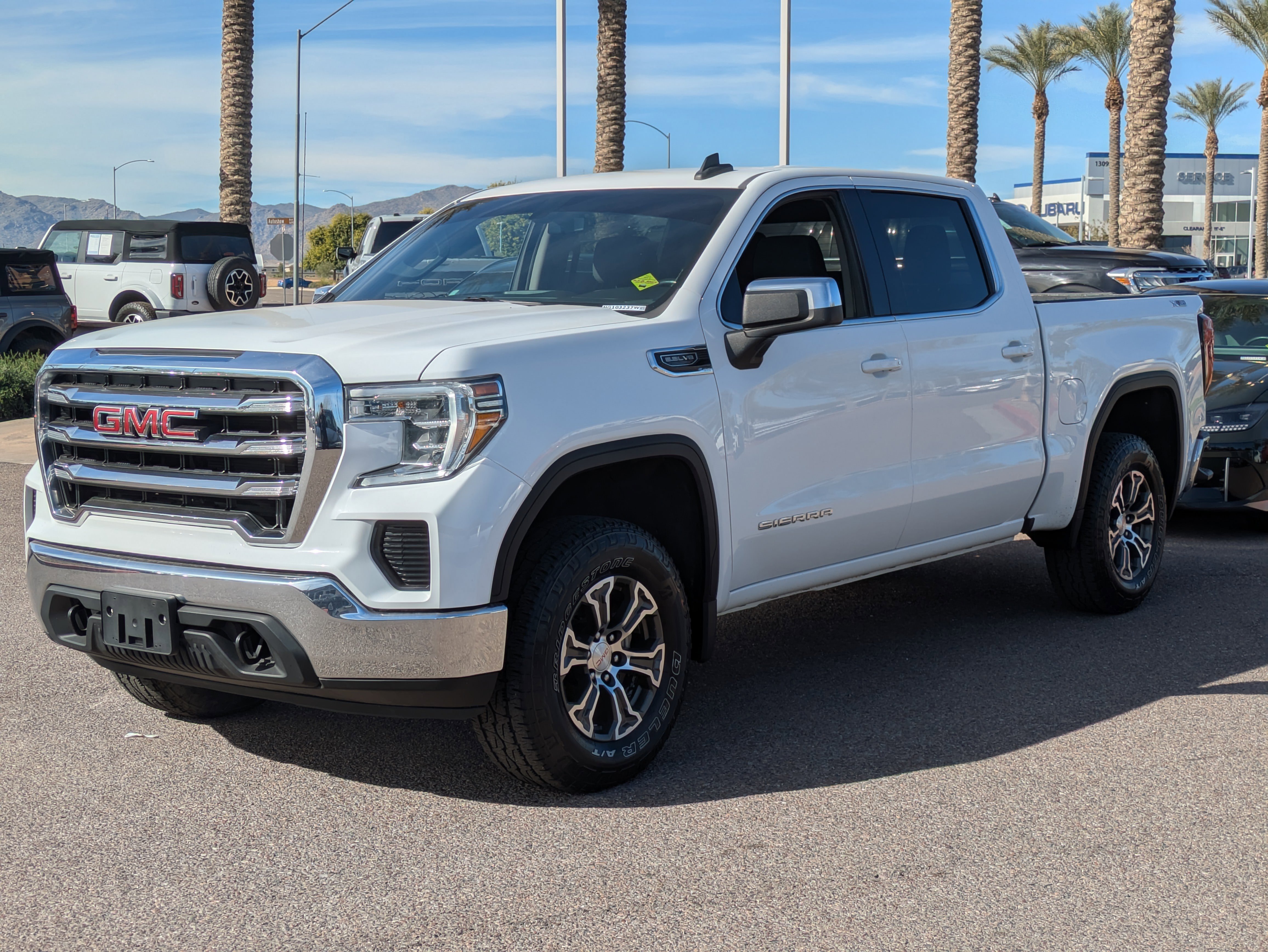 Used 2022 GMC Sierra 1500 SLE w/ X31 Off-Road Package image 7