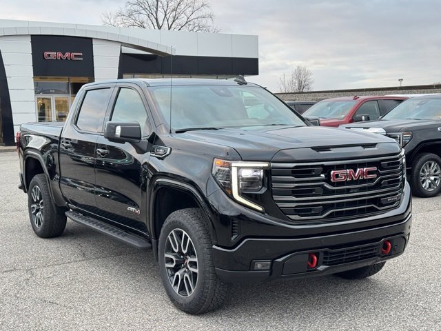 Certified 2025 GMC Sierra 1500 AT4 w/ AT4 Premium Package image 7