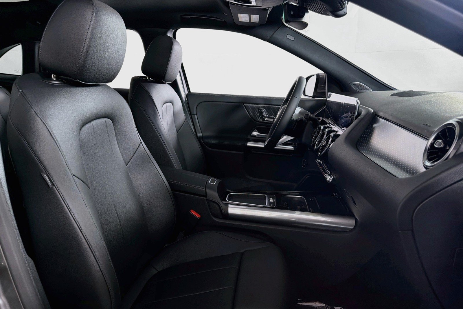 New 2026 Mercedes-Benz GLA 250 image 6
