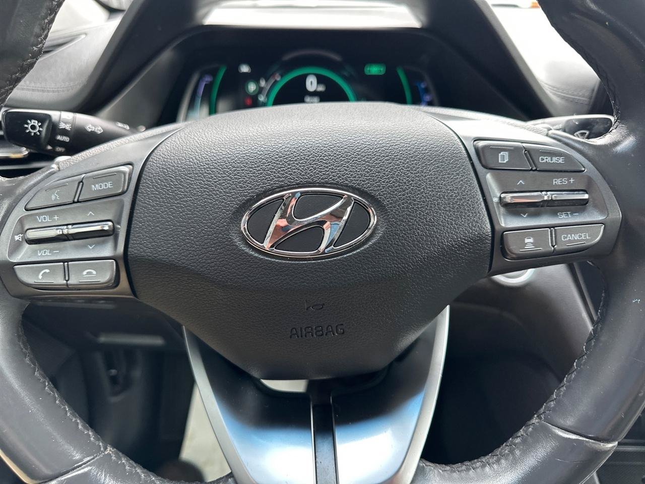 Used 2021 Hyundai Ioniq SEL FWD image 22