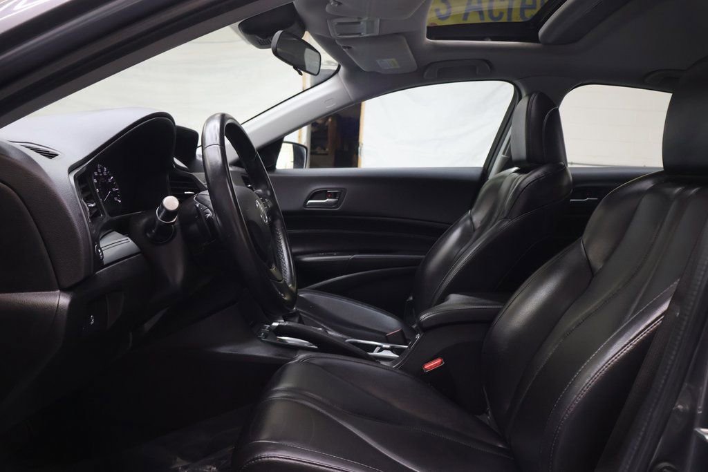Used 2020 Acura ILX image 15